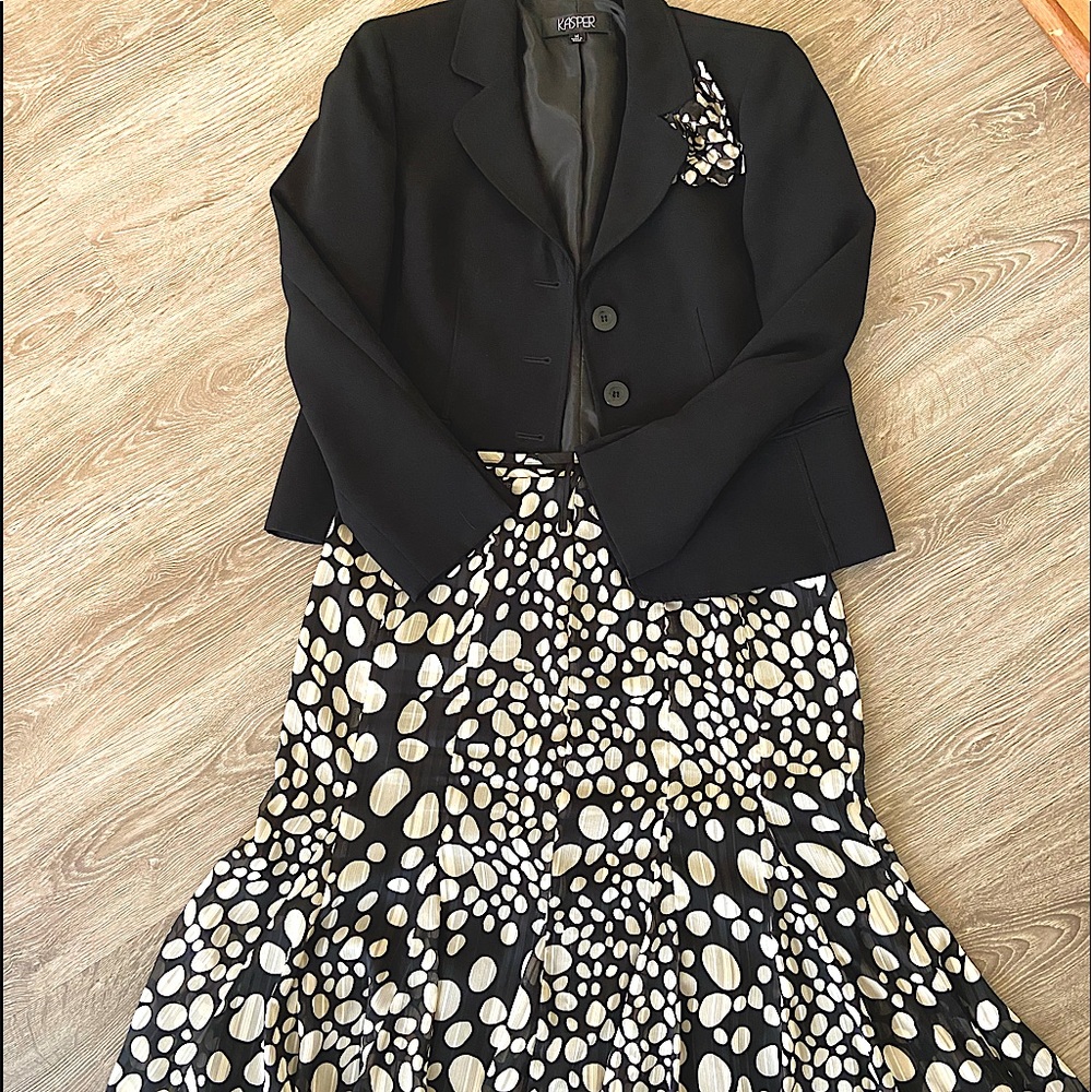 KASPER TWO PIECE SKIRT SUIT JACKET